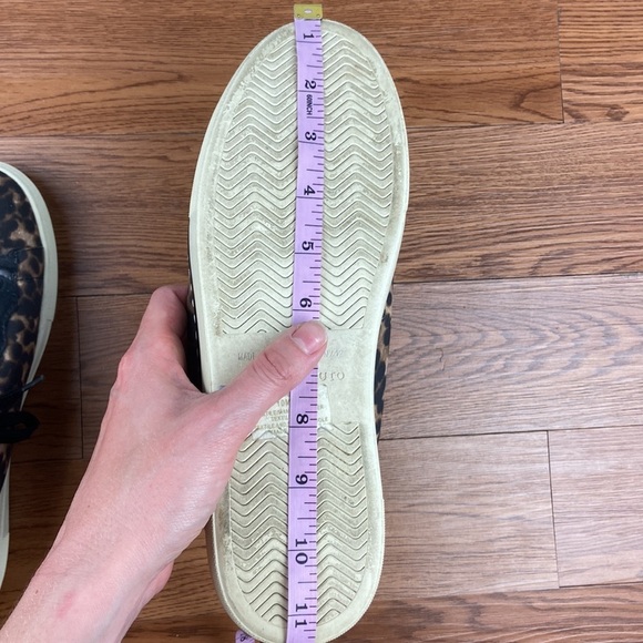 Vince Camuto Shoes Vince Camuto Senile Oxford Sneaker Sz 10 - Picture 14 of 14